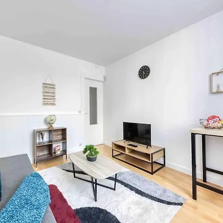 Paris Equipe - Rer B Apartamento