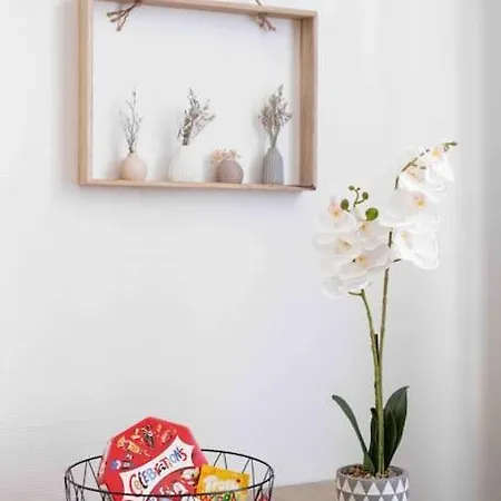 Paris Equipe - Rer B Apartment *
